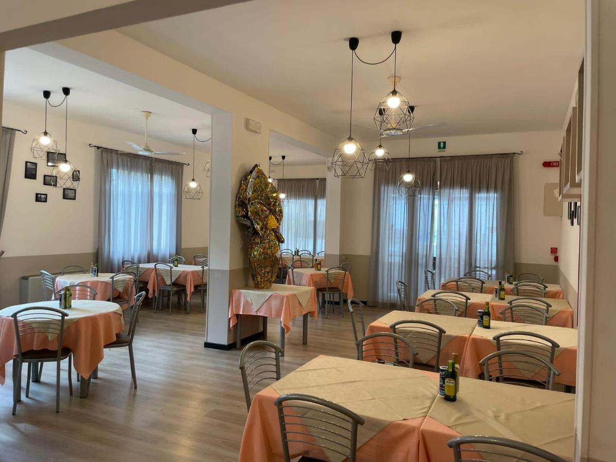 Hotel Vera Cesenatico Dış mekan fotoğraf