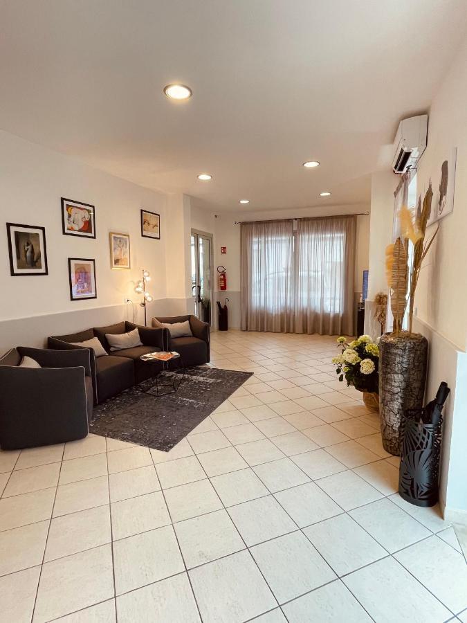 Hotel Vera Cesenatico Dış mekan fotoğraf